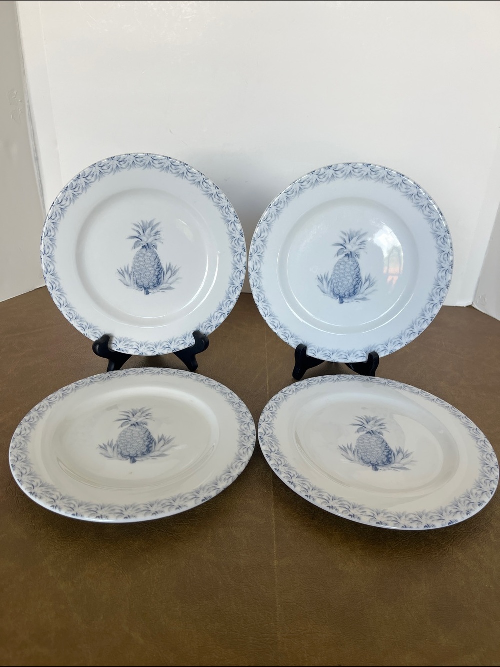 Colonial Williamsburg Blue and White Pineapple Luncheon Plates Set of 4